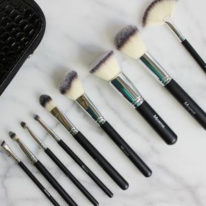 BRAND NEW Morphe Brush set